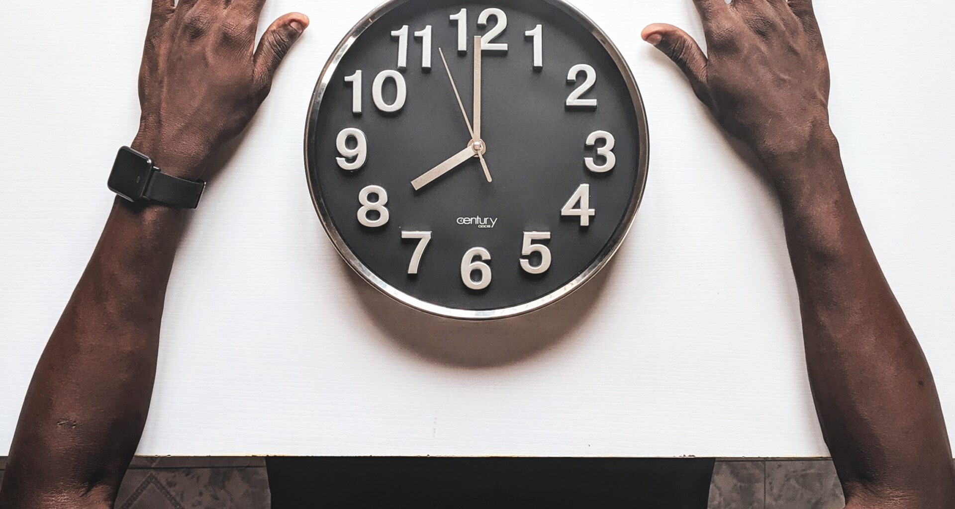 The definitive guide to time management for musicians.
